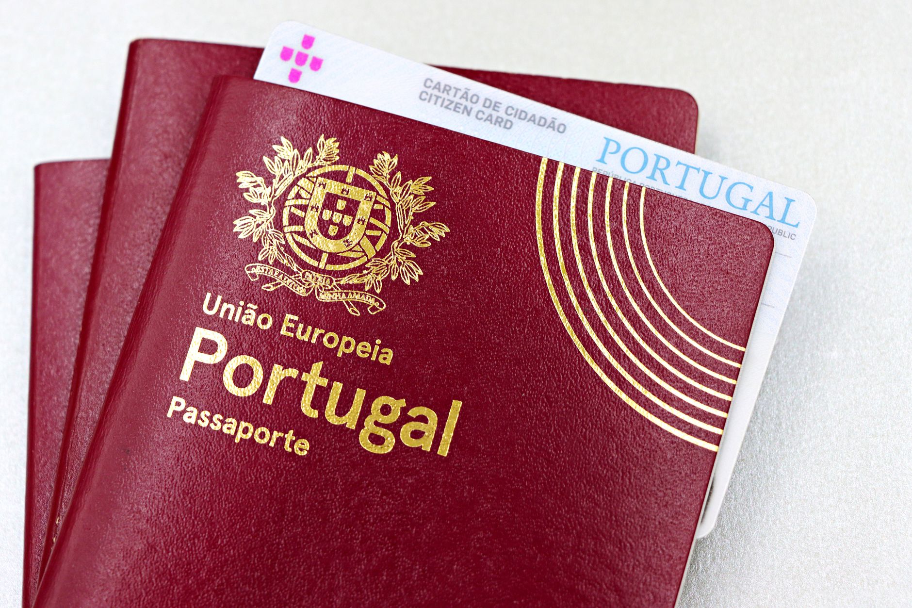 красная карта tarjeta roja приостановка выдачи